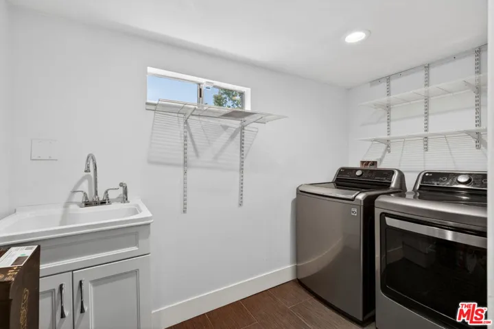 6292 Lubao Avenue, Woodland Hills, California 91367