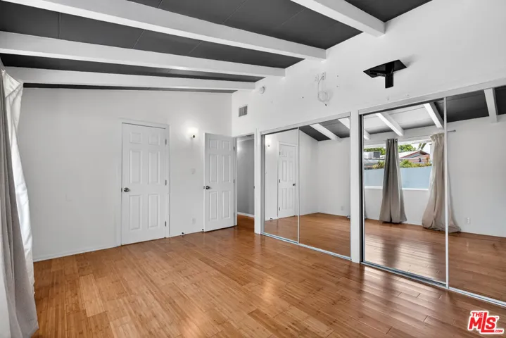 6292 Lubao Avenue, Woodland Hills, California 91367