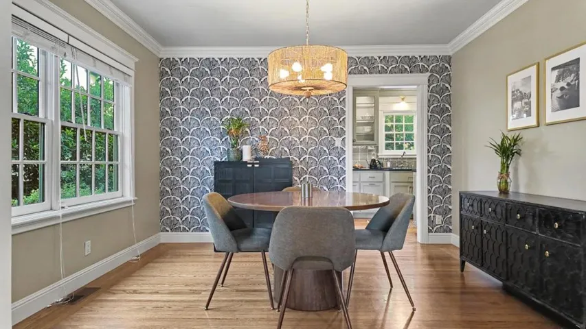 1303 39th Street, Sacramento, California 95816