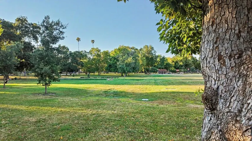 1303 39th Street, Sacramento, California 95816