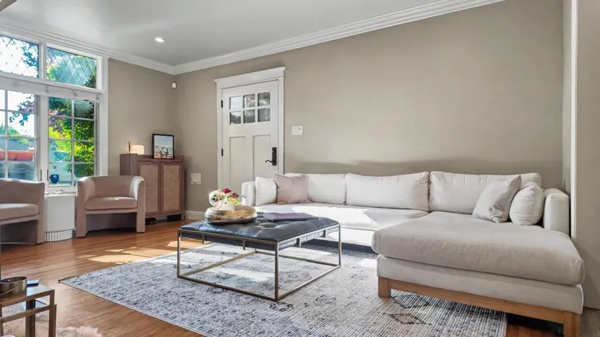 1303 39th Street, Sacramento, California 95816
