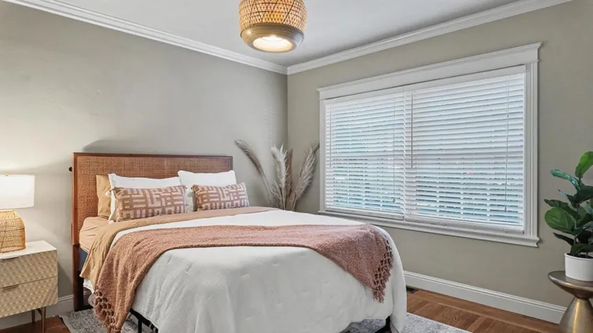 1303 39th Street, Sacramento, California 95816