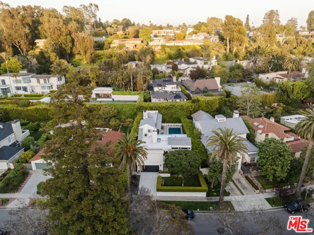 712 San Lorenzo Street, Santa Monica, California 90402