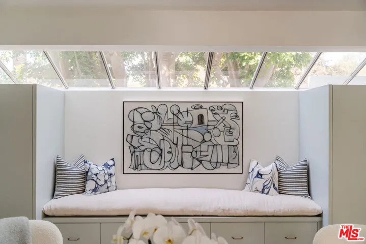 712 San Lorenzo Street, Santa Monica, California 90402
