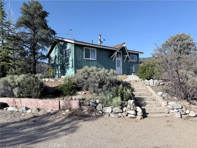 9316 Whispering Pines Rd., Frazier Park, California 93225