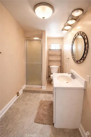 Downstairs bathroom 2