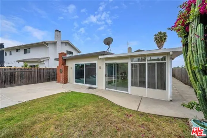 5100 Lindblade Drive, Culver City, California 90230