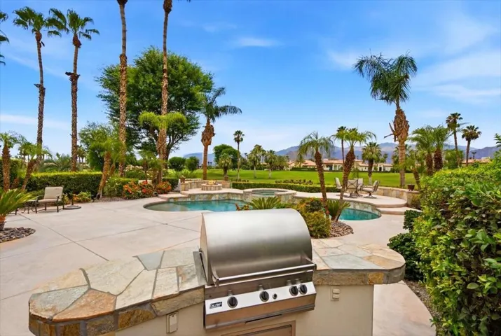 6-78965 Rancho La Quinta Dr (preview pho
