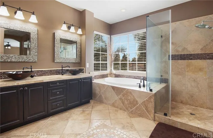 113 Gomez Circle, Placentia, California 92870