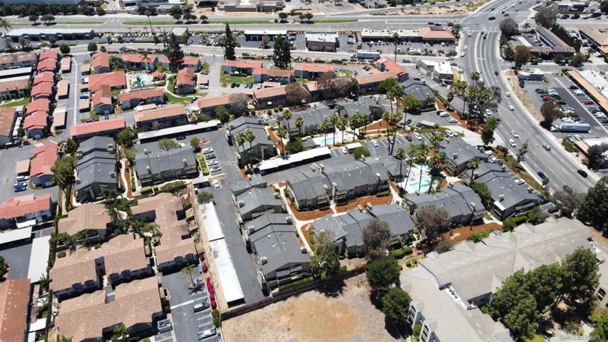 145 W El Norte 122, Escondido, California 92026
