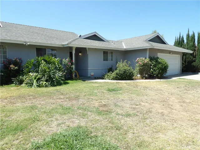 27123 Stratford Street, Highland, California 92346