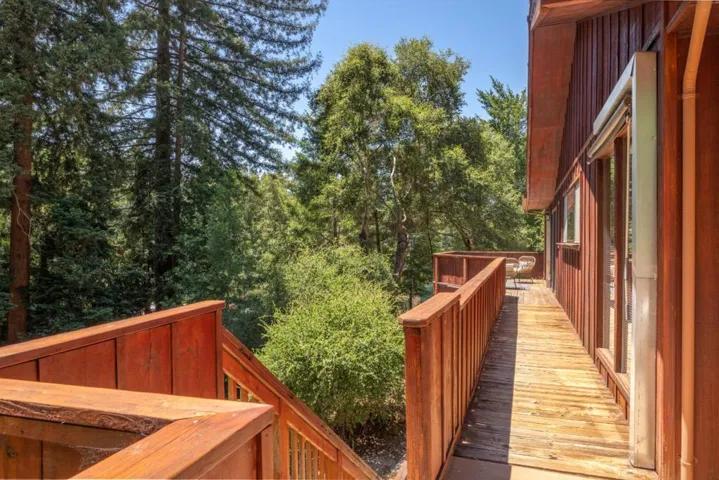 301 Upper Road, Boulder Creek, California 95006