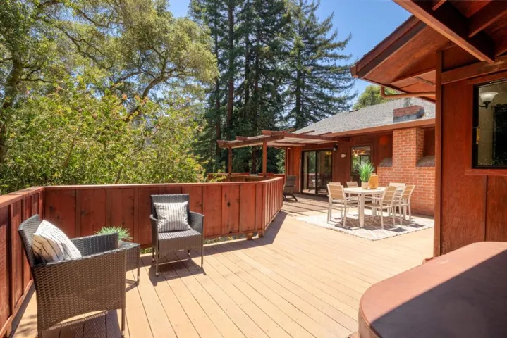 301 Upper Road, Boulder Creek, California 95006