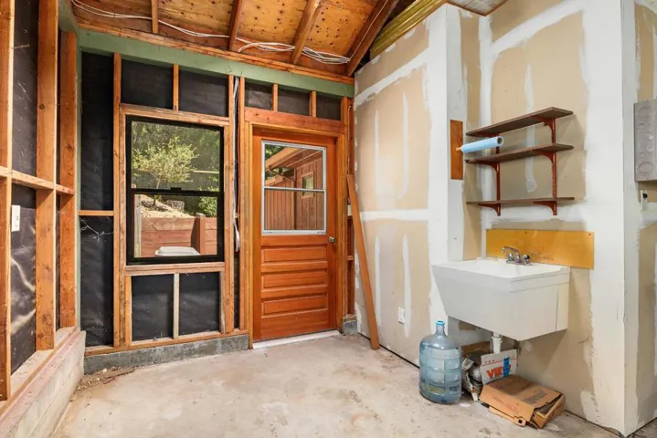 301 Upper Road, Boulder Creek, California 95006