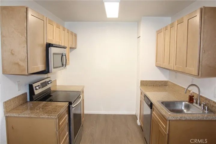 1265 Kendall 1511, San Bernardino, California 92407