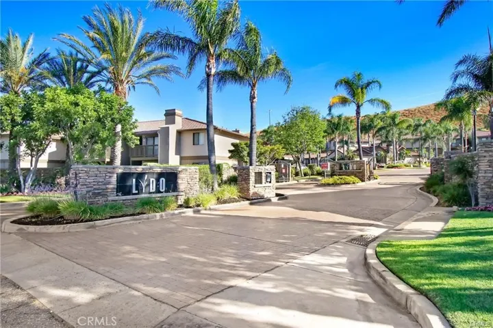 1265 Kendall 1511, San Bernardino, California 92407