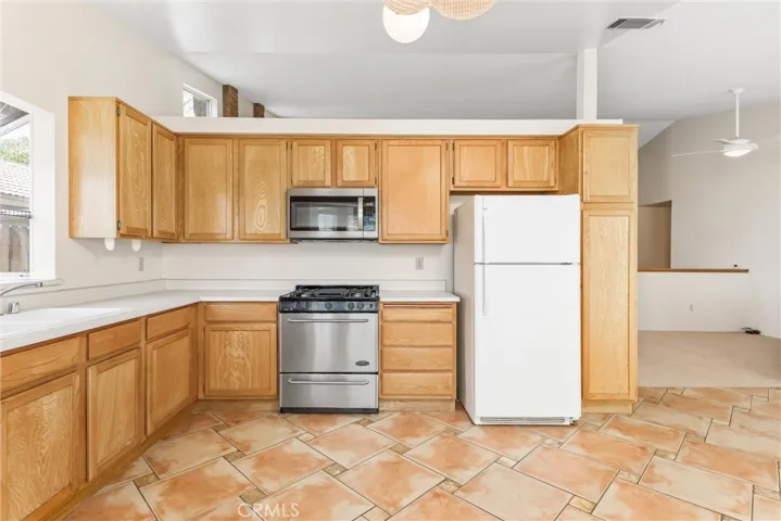 1227 Darlene Court, Redlands, California 92374