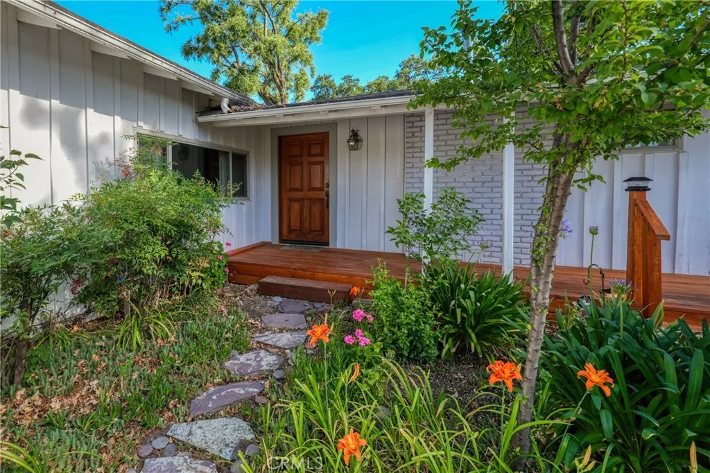 Privacy Courtyard