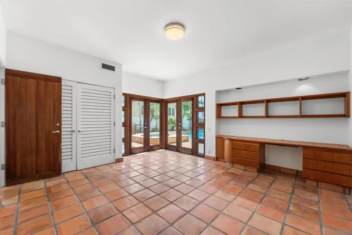 2320 Camino Del Collado, La Jolla, California 92037