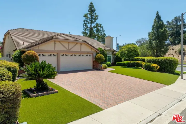 5700 Tenneyson Drive, Agoura Hills, California 91301