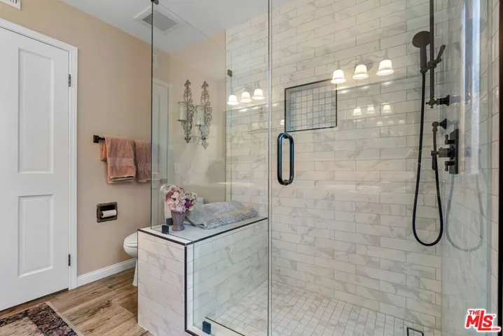 5700 Tenneyson Drive, Agoura Hills, California 91301