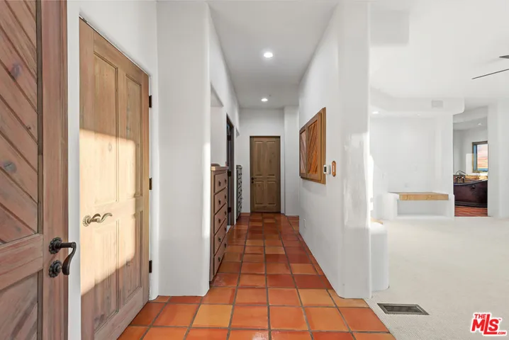 7047 Vista Del Mar Lane, Playa Del Rey, California 90293