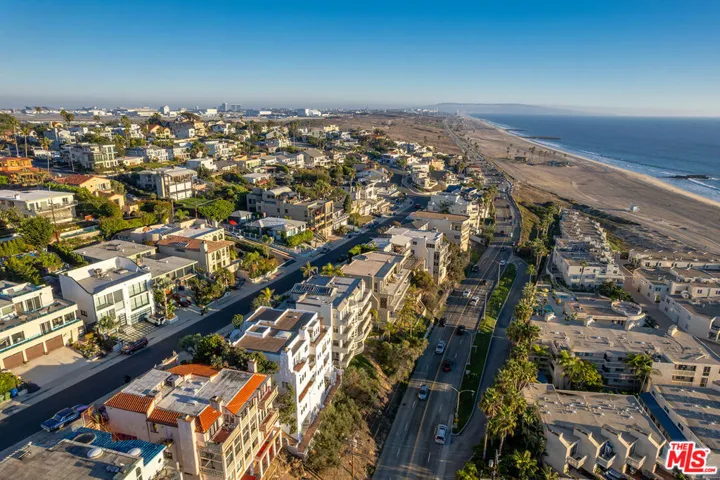 7047 Vista Del Mar Lane, Playa Del Rey, California 90293