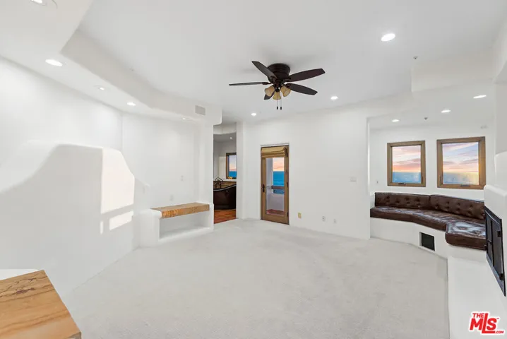 7047 Vista Del Mar Lane, Playa Del Rey, California 90293