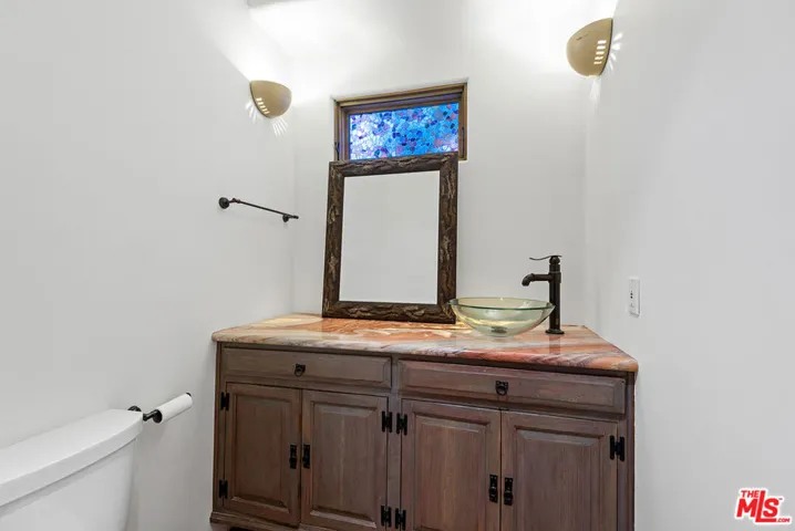 7047 Vista Del Mar Lane, Playa Del Rey, California 90293