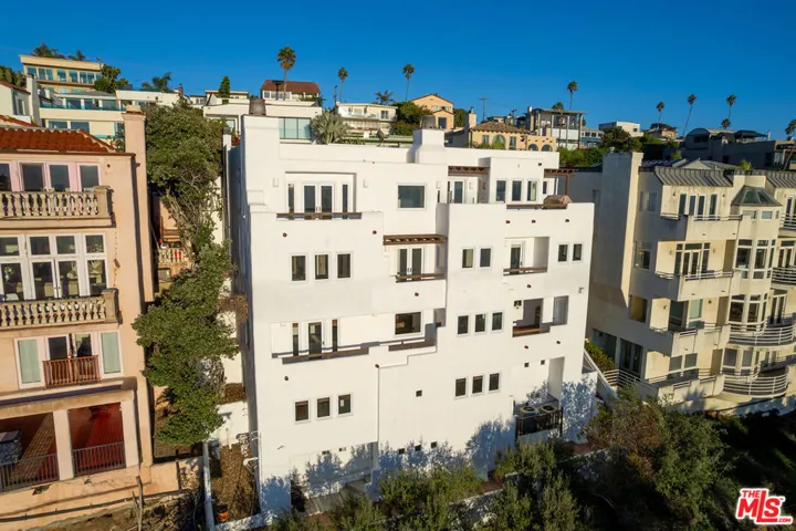 7047 Vista Del Mar Lane, Playa Del Rey, California 90293