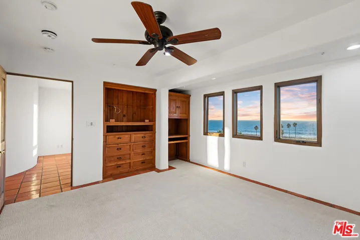 7047 Vista Del Mar Lane, Playa Del Rey, California 90293