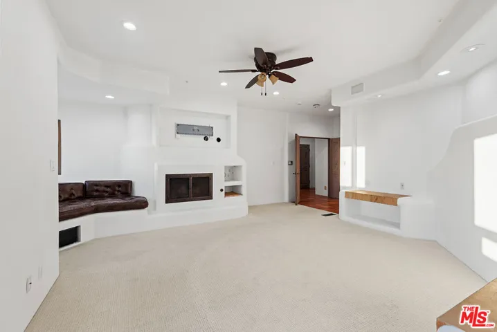 7047 Vista Del Mar Lane, Playa Del Rey, California 90293