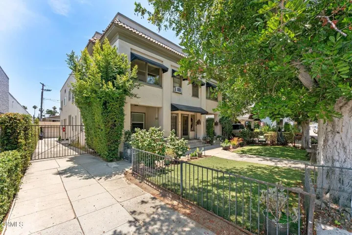 3-1296 Roanoke Rd-2