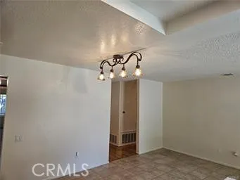 Kitchen eating area