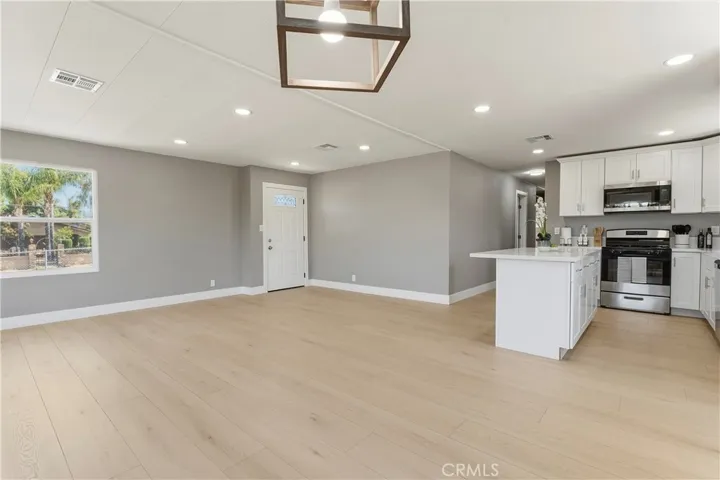 21133 Kinney, Perris, California 92570