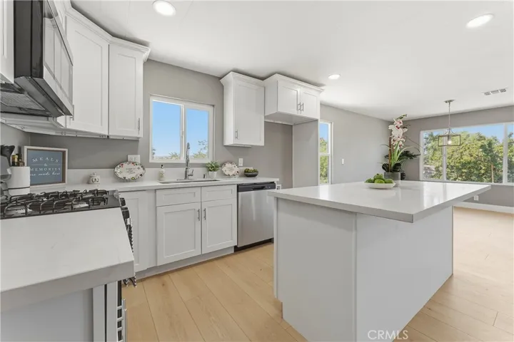 21133 Kinney, Perris, California 92570