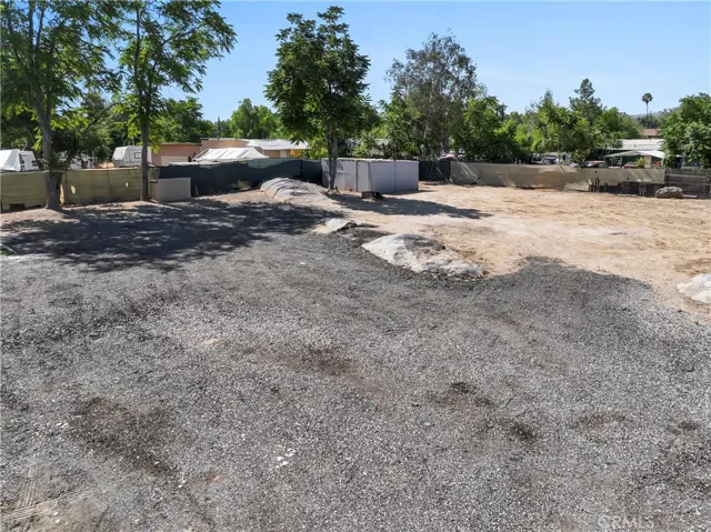 21133 Kinney, Perris, California 92570