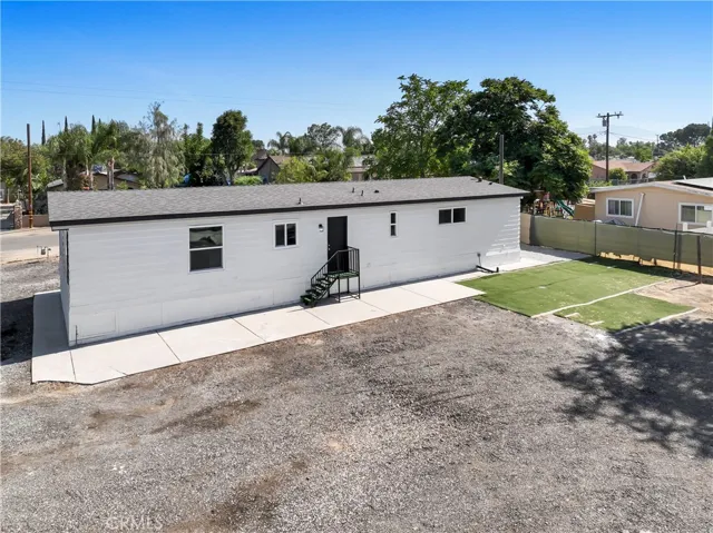 21133 Kinney, Perris, California 92570