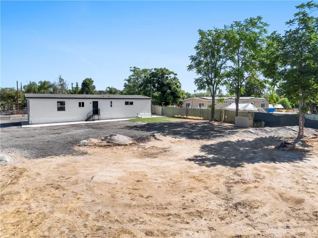 21133 Kinney, Perris, California 92570