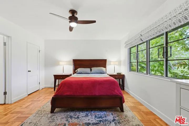 5327 Village, Los Angeles, California 90016