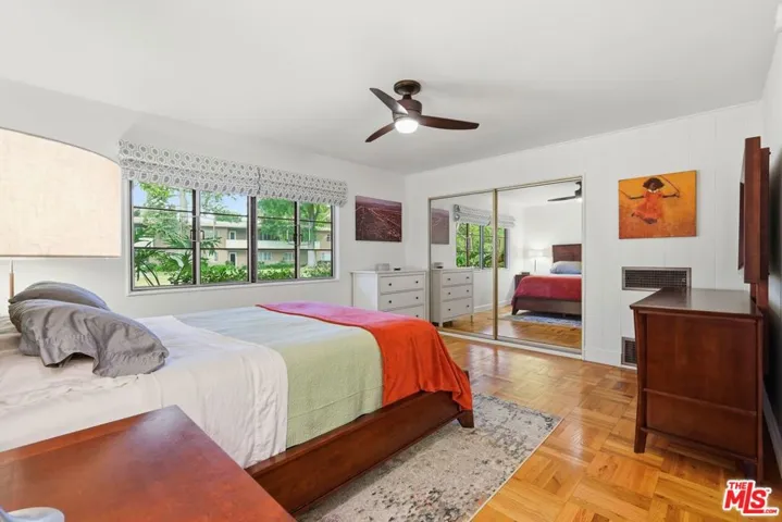 5327 Village, Los Angeles, California 90016