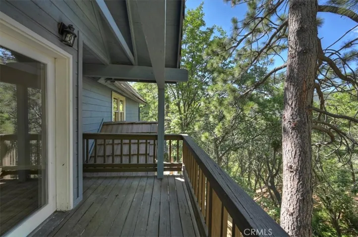 30228 Elfin Court, Running Springs, California 92382