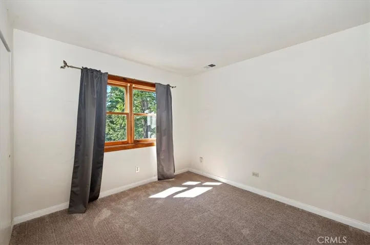 30228 Elfin Court, Running Springs, California 92382