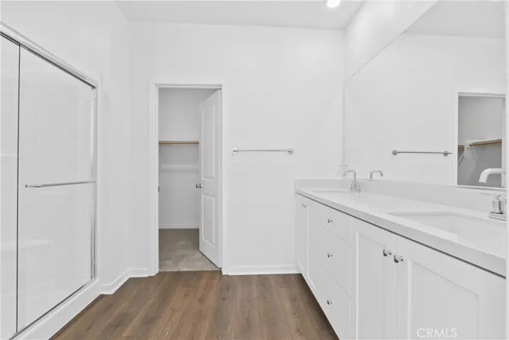 960 N Tangent Privado 305, Ontario, California 91764