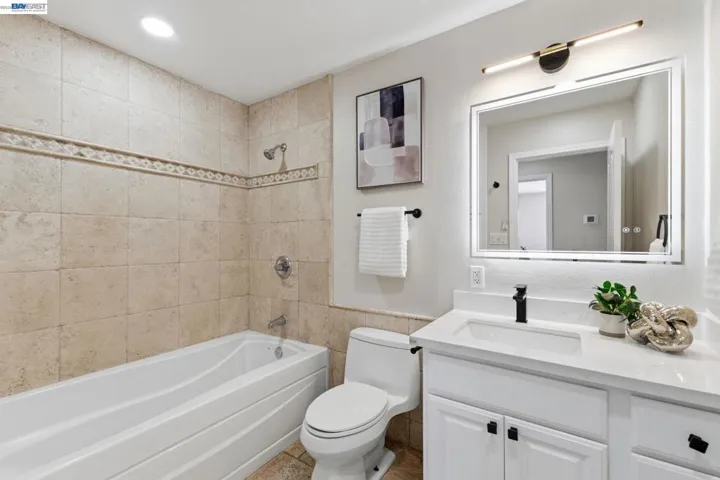 3370 Gardella Plz, Livermore, California 94551