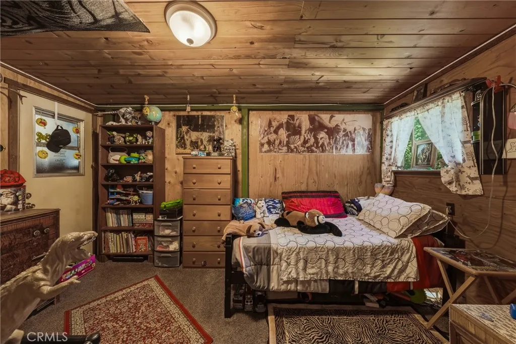 Bonus room in house
