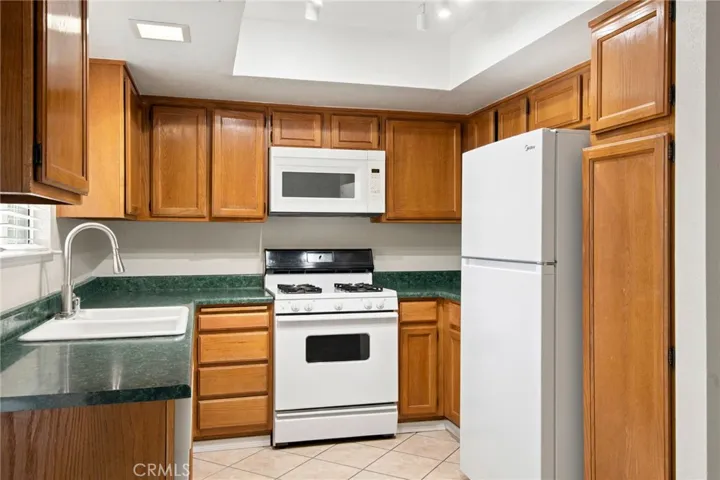 1093 Merced Way, Hemet, California 92545