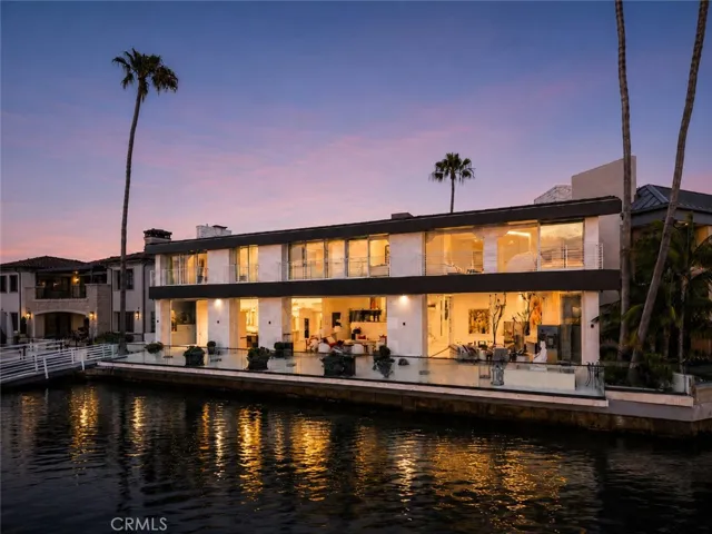 87 Linda, Newport Beach, California 92660