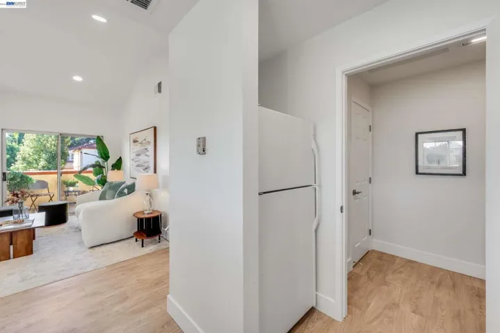 7052 Dublin Meadows St H, Dublin, California 94568