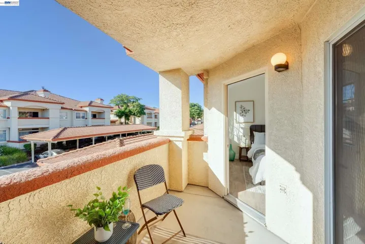 7052 Dublin Meadows St H, Dublin, California 94568